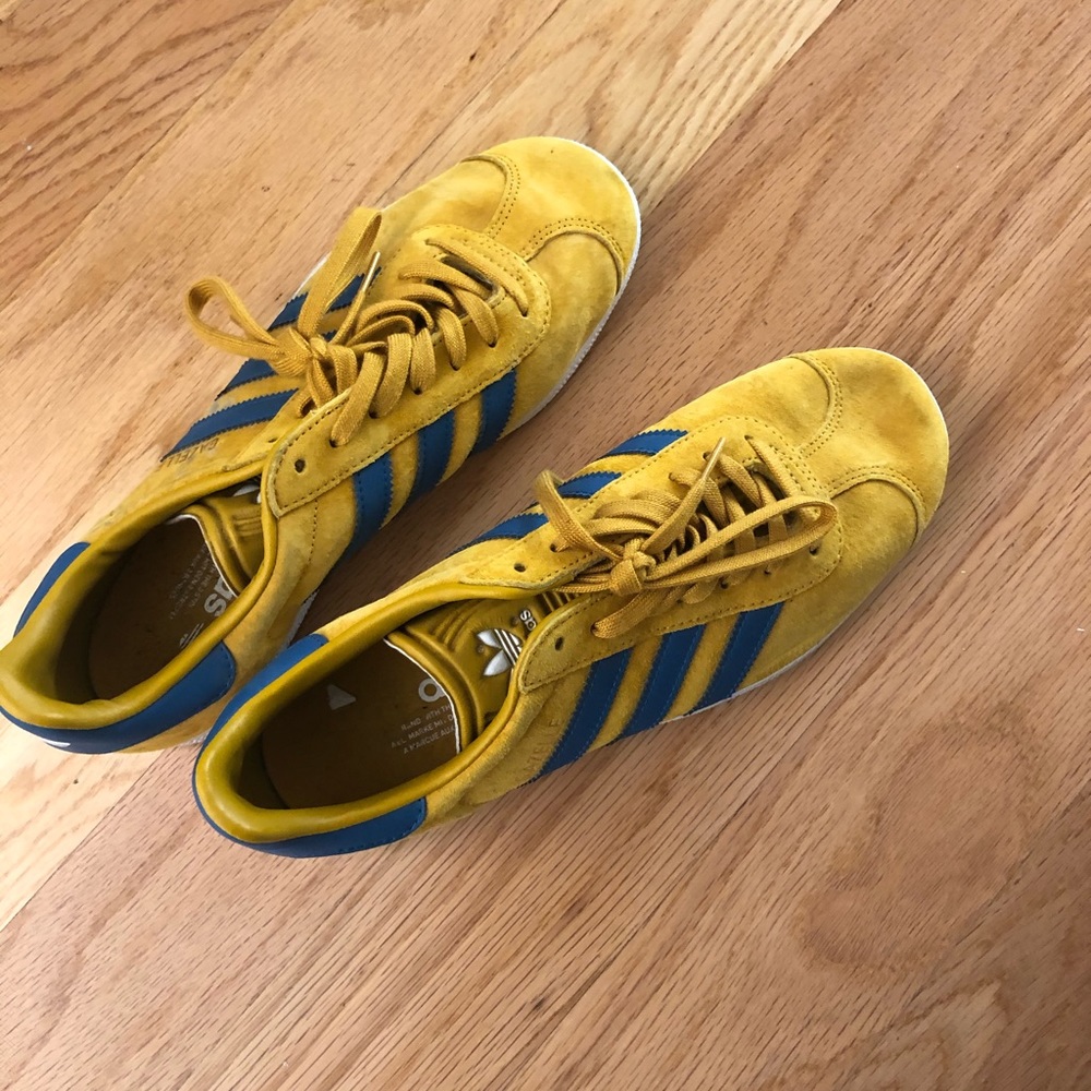 Adidas gazelle shoe